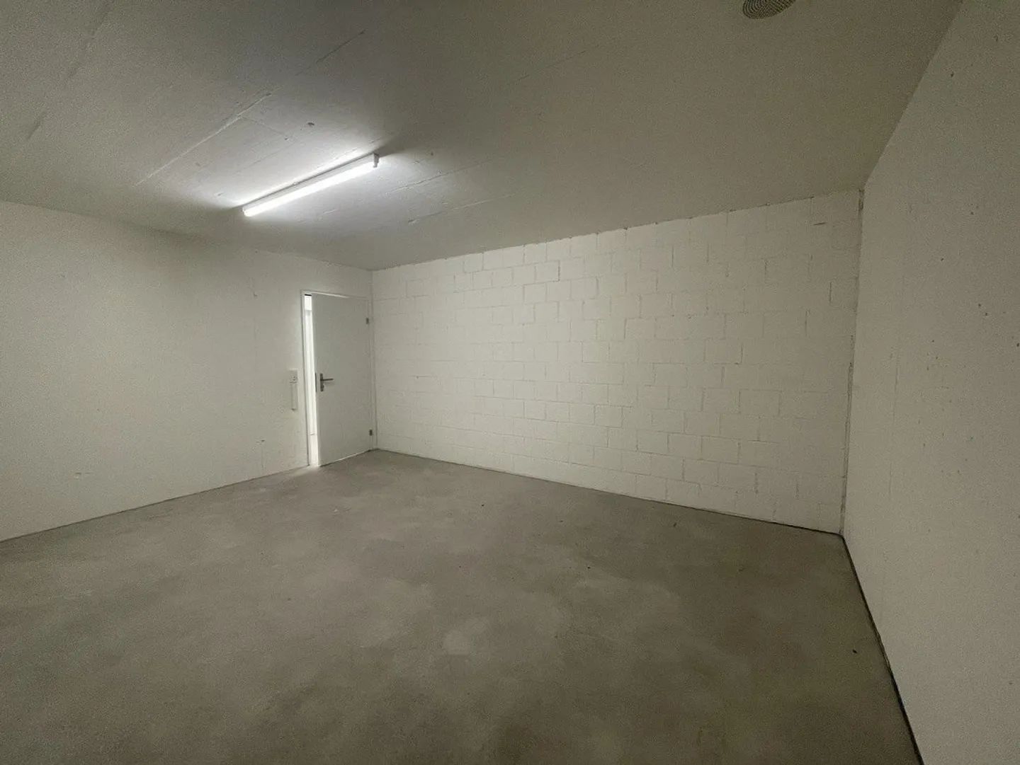 Salle de bricolage à louer à Liestal - Photo 2 sur 5