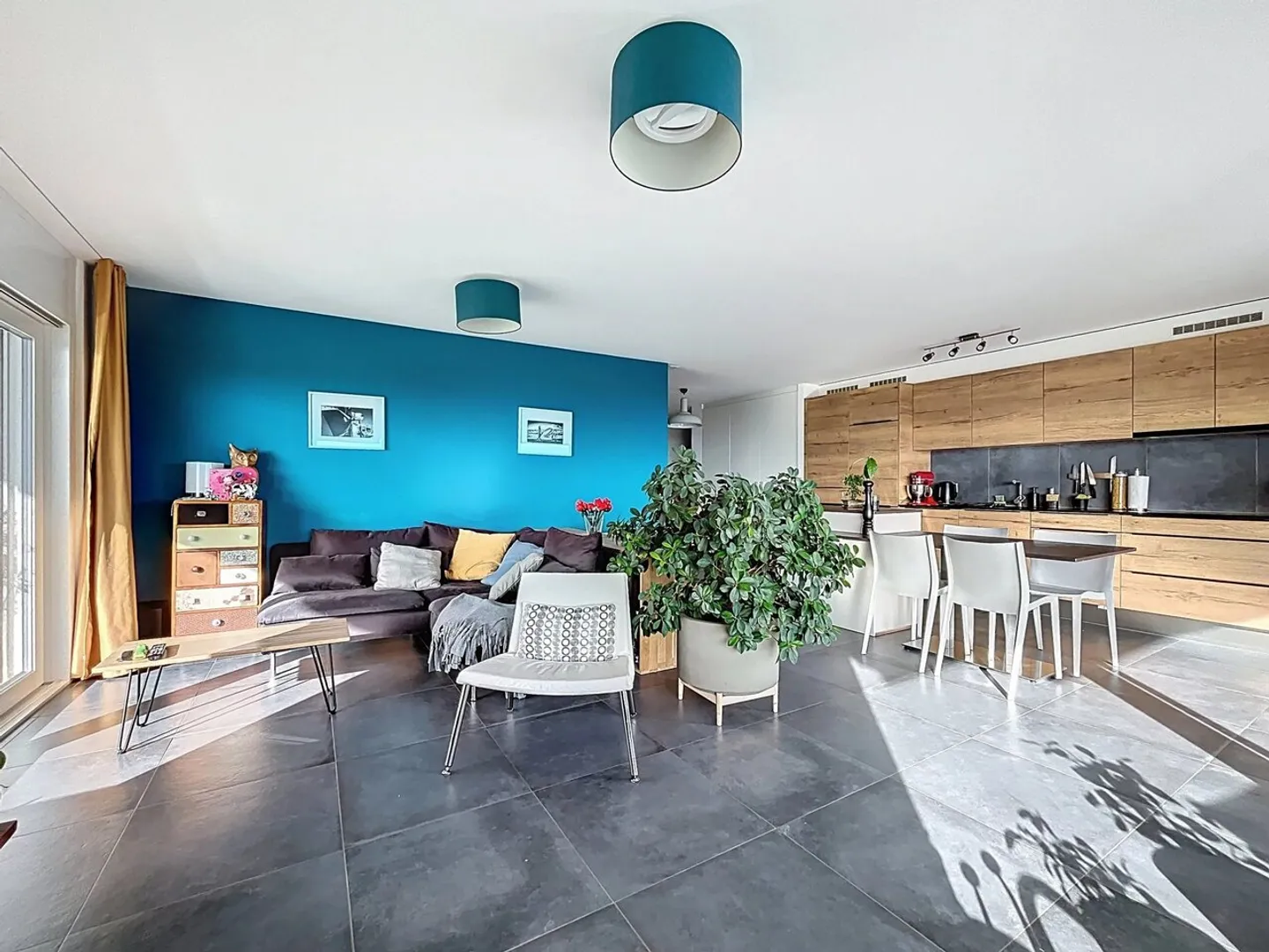 Apartment for sale - Photo 2 of 12