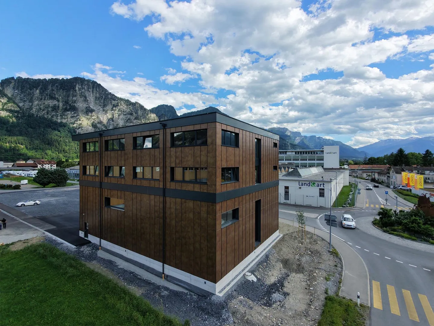 Moderne Gewerbefläche in Landquart - Foto 1 von 12