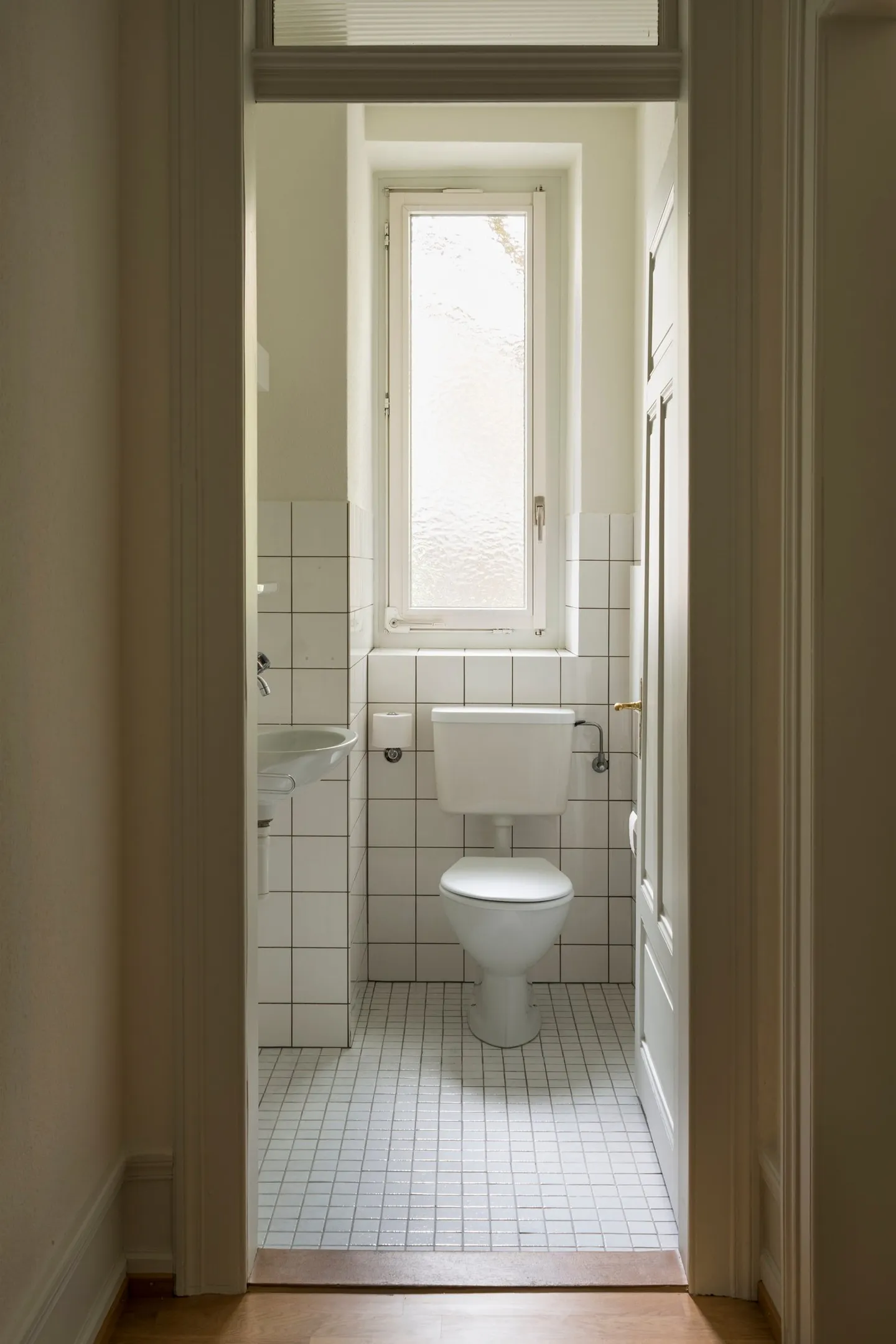 Attractive office spaces in a central and traffic-calmed location - Photo 16 of 18