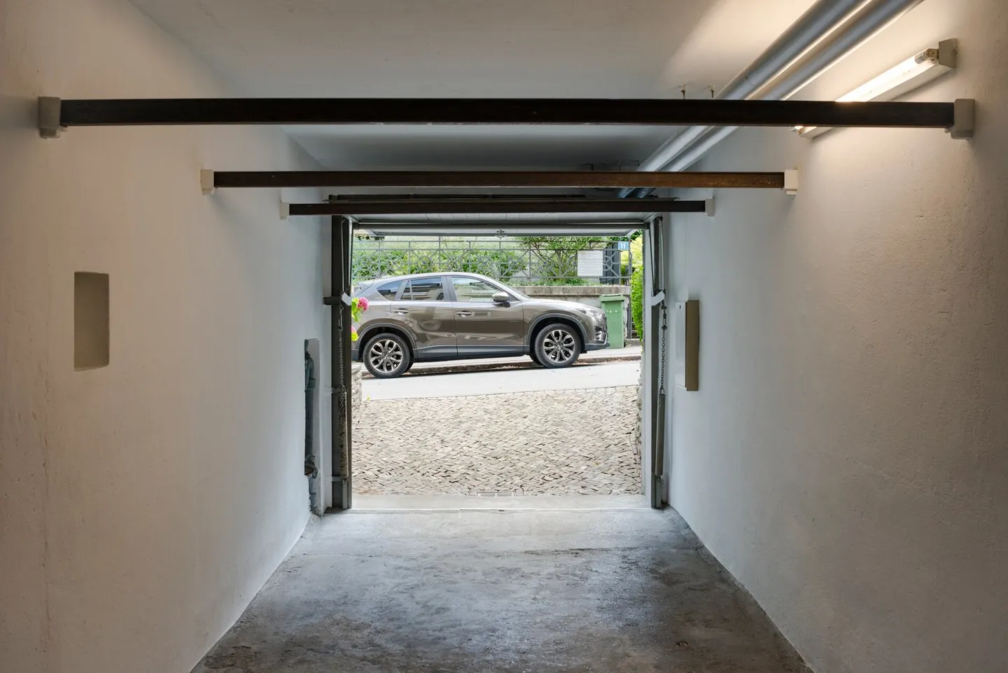 Attractive office spaces in a central and traffic-calmed location - Photo 17 of 18