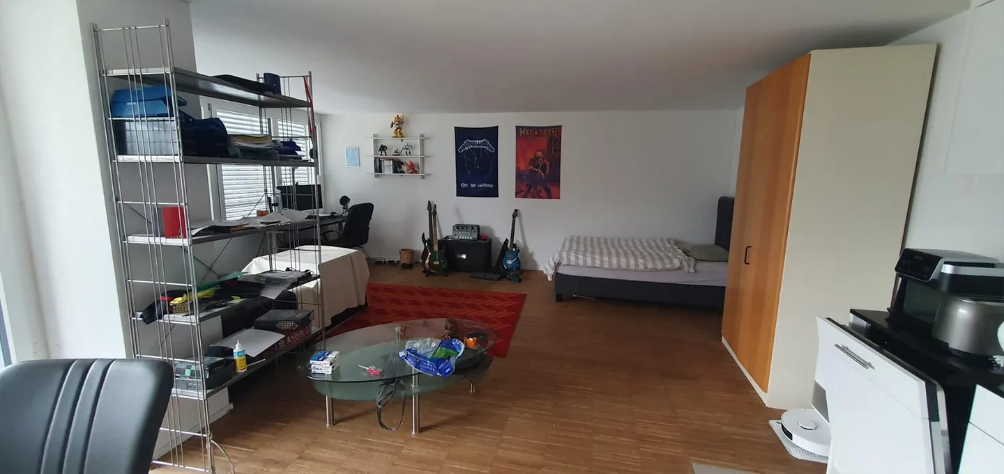 Modern 1.5-room apartment right next to Emmen Center - Photo 1 of 7