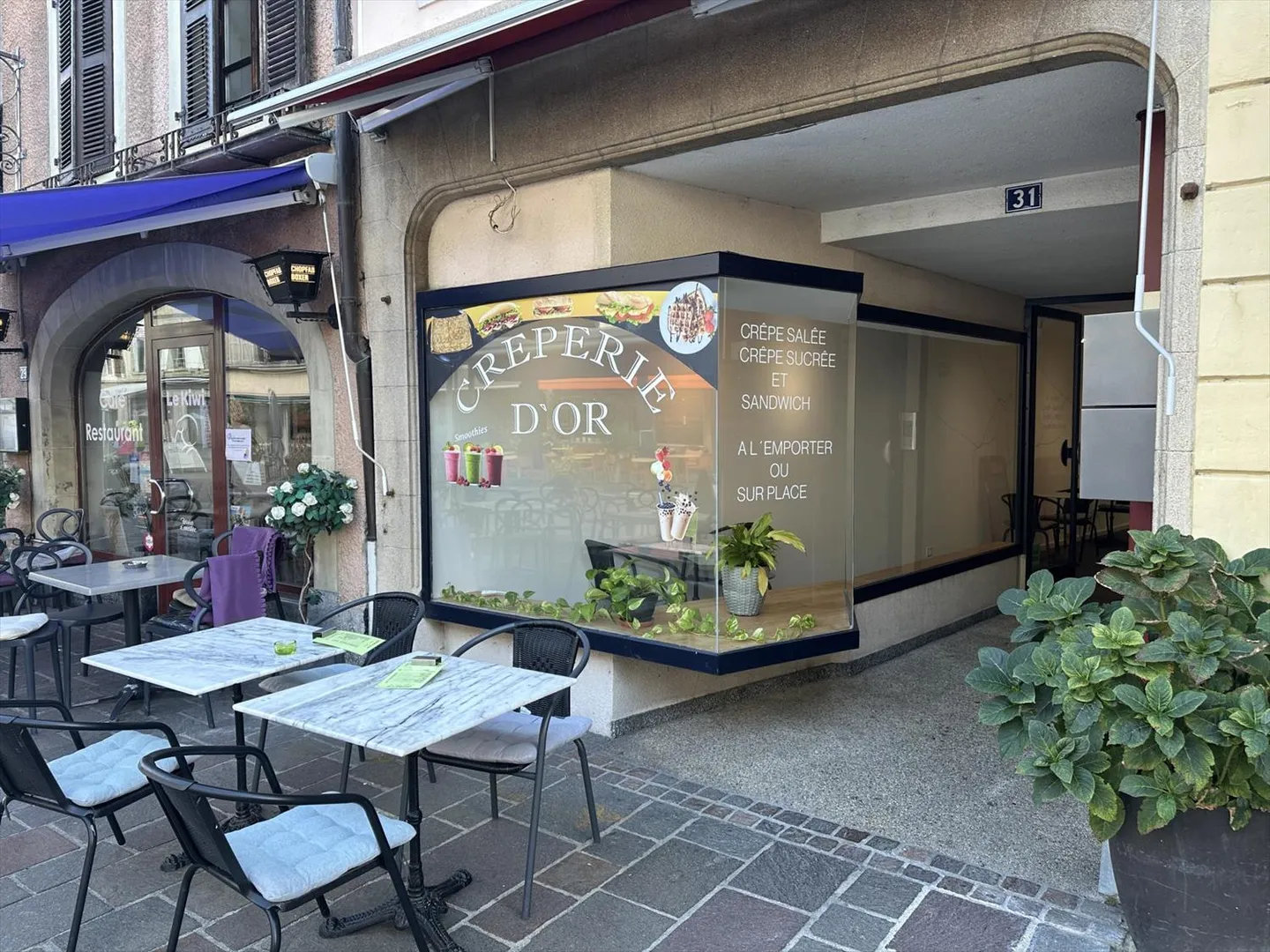 Spazio commerciale nel centro città - Foto 1 di 5