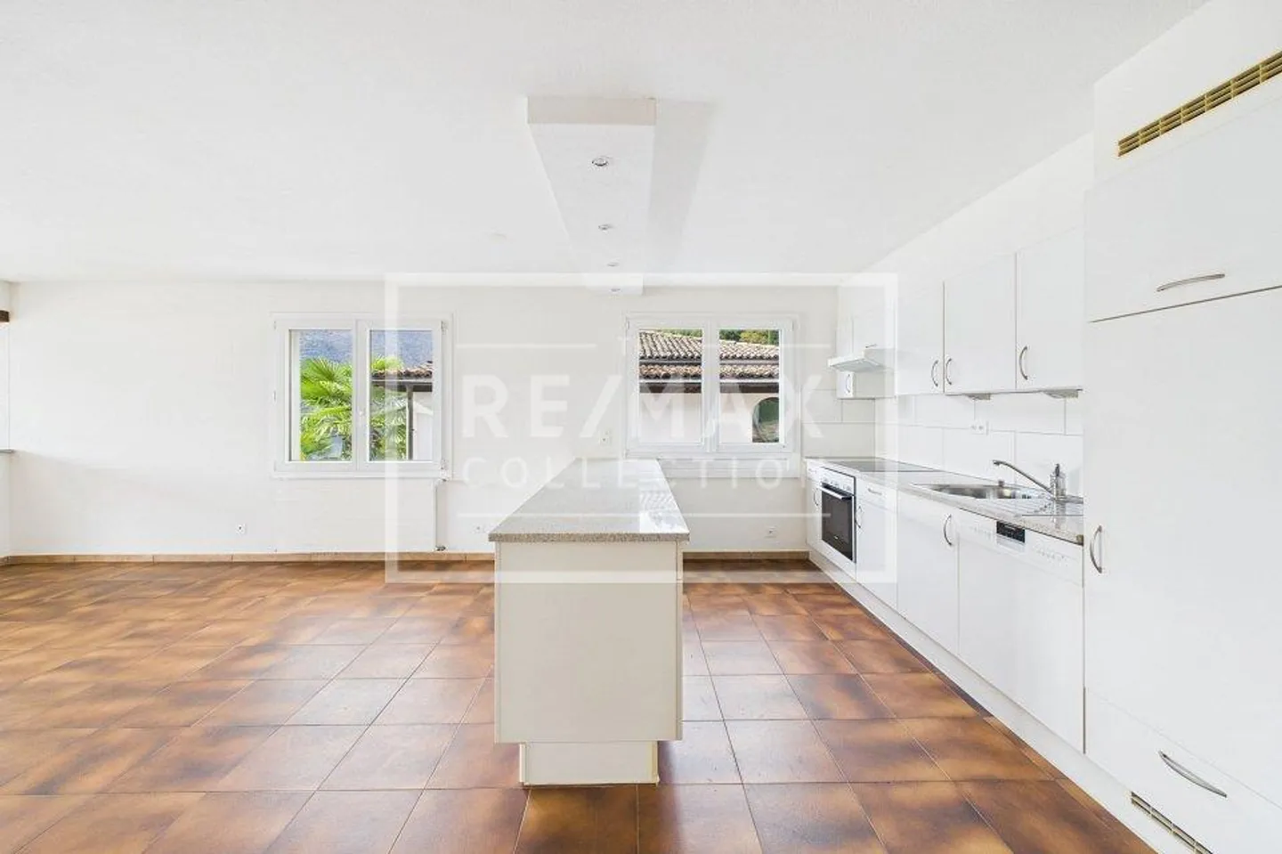 In affitto - luminoso appartamento di 3,5 locali con terrazza e vista magnifica, Arbostora - Foto 7 di 13