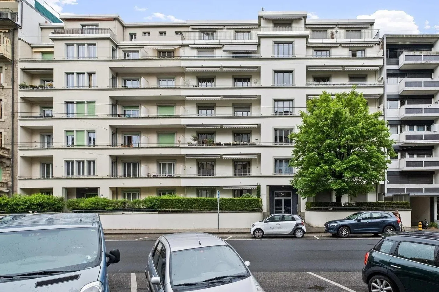 Charming Apartment with Terrace - Photo 1 of 1