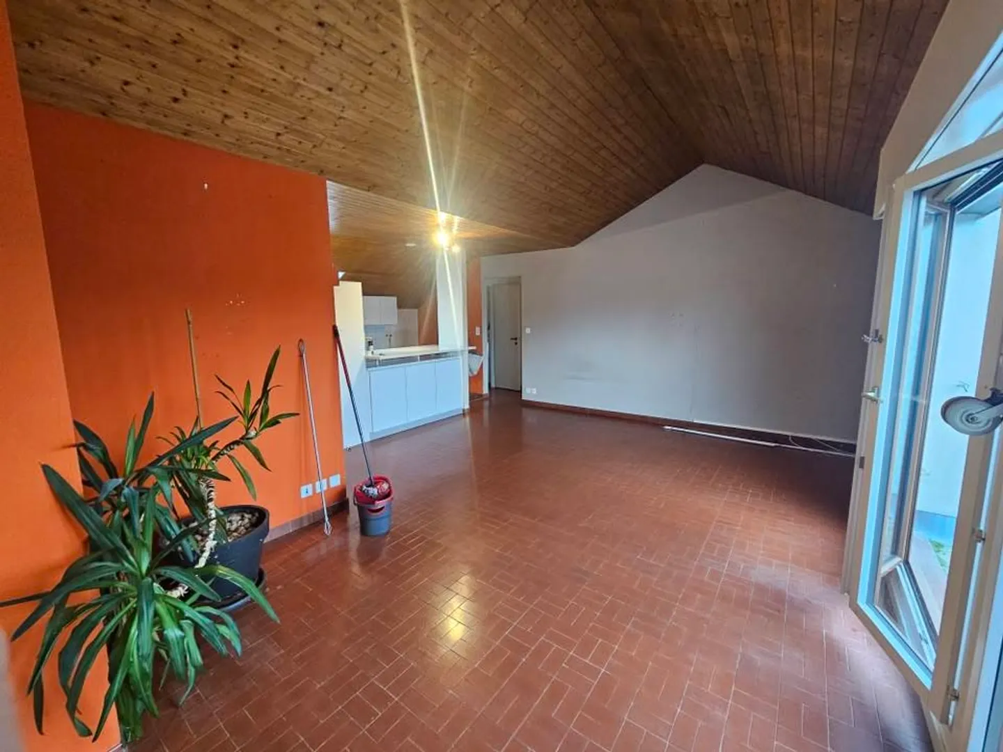 Appartement 3.5 pièces - Photo 2 sur 9