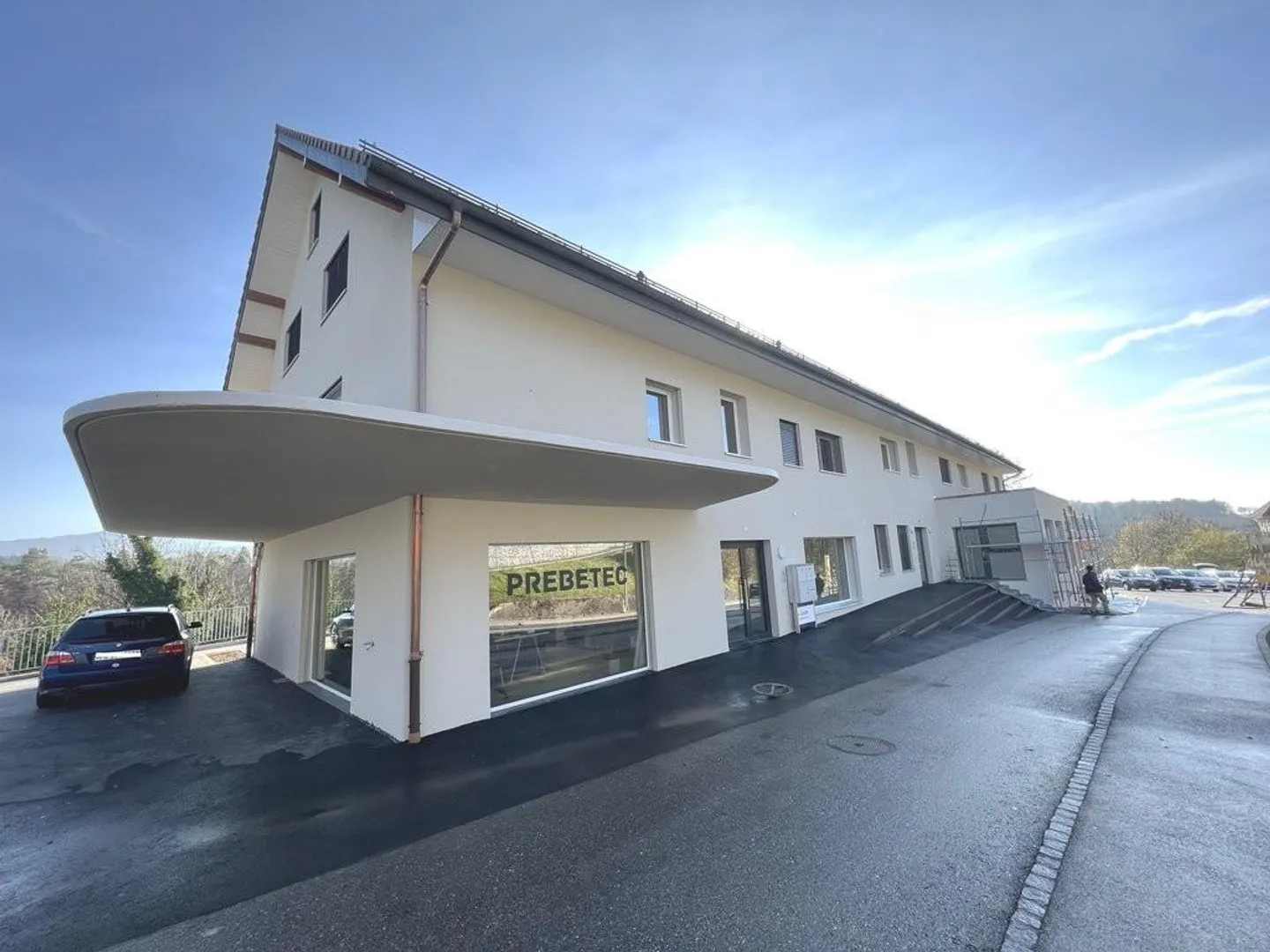 Charmante 2,5-Zimmer-Wohnung mit atemberaubendem Blick! - Foto 1 von 5