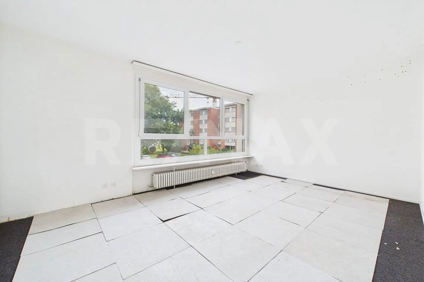 Lugano - Commercial space convertible into 2 apartments, strategic location in Cortivallo - Photo 7 of 13