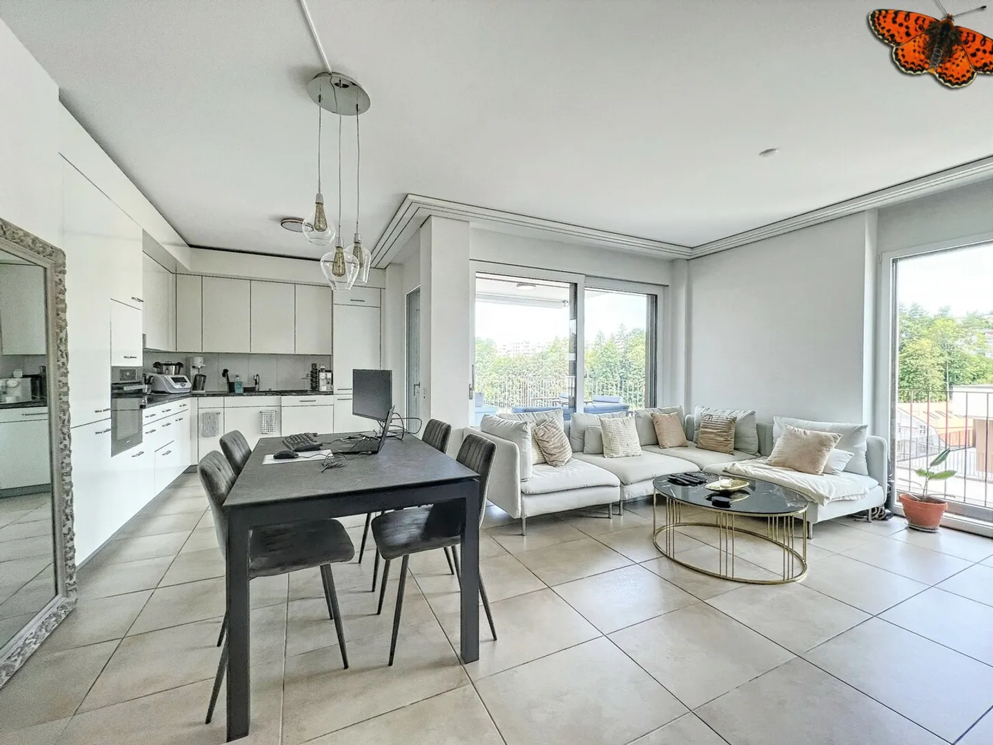 DACHGESCHOSS 2½ ZIMMER - Mit einer 27 m² Terrasse - Foto 4 von 13