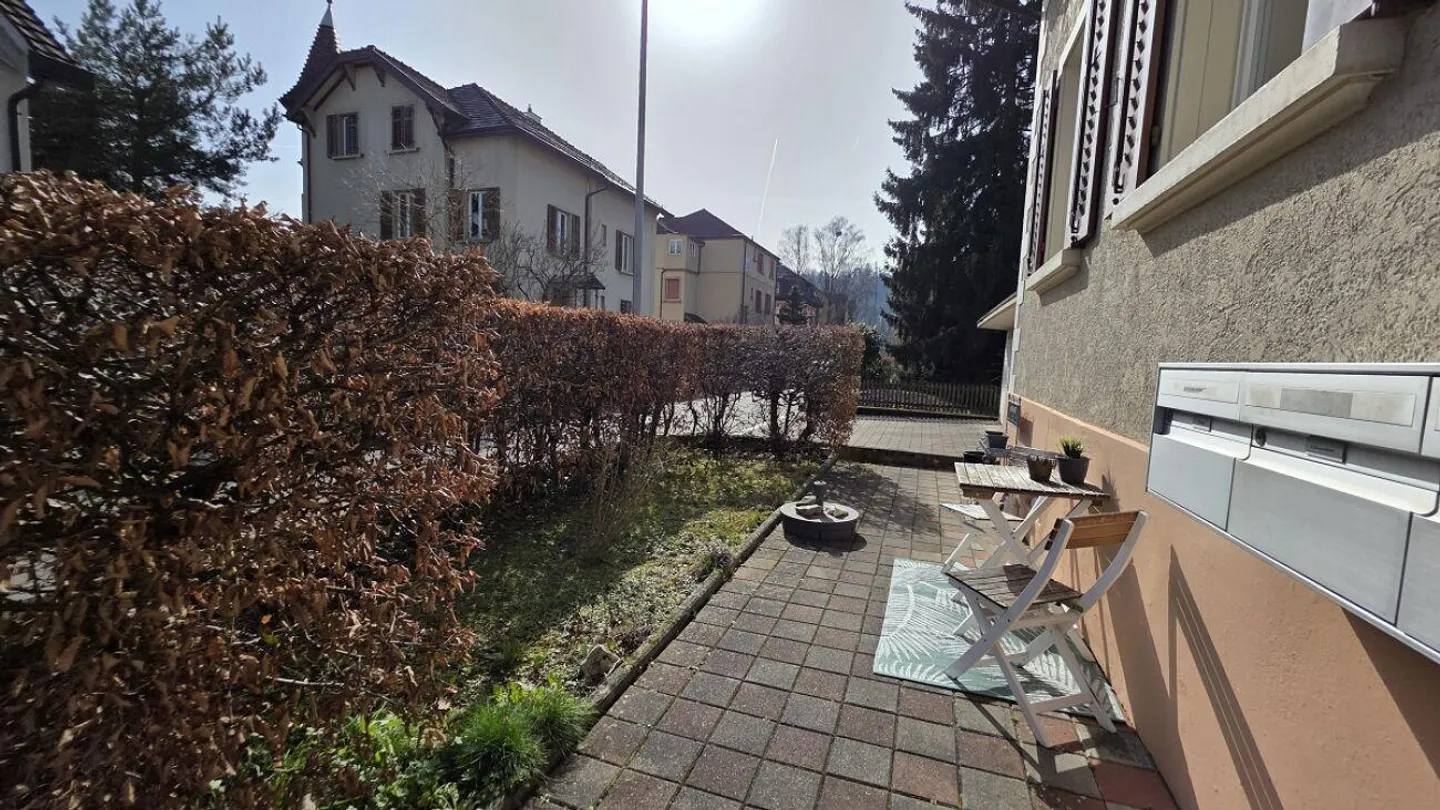 Cozy apartment in a 4-family house on Breite - Photo 8 of 9