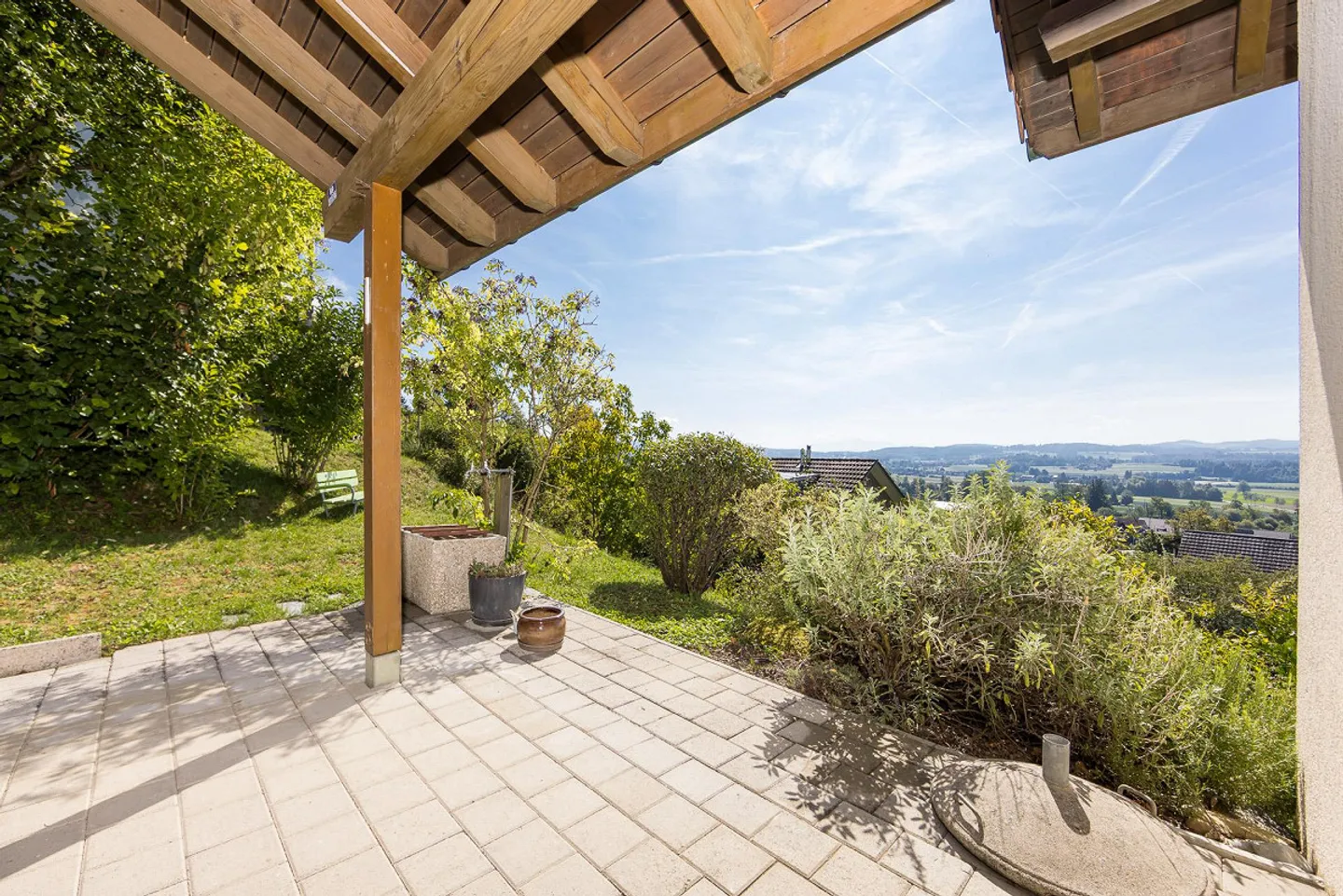 Vivre du côté ensoleillé d'Uesslingen - Photo 11 sur 13