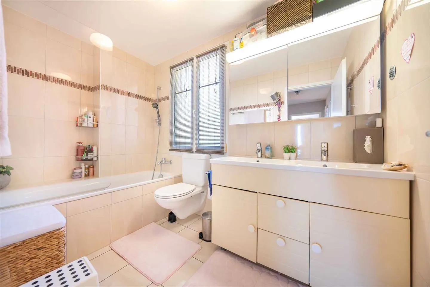 Casa adiacente 5.5 stanze - Foto 7 di 12