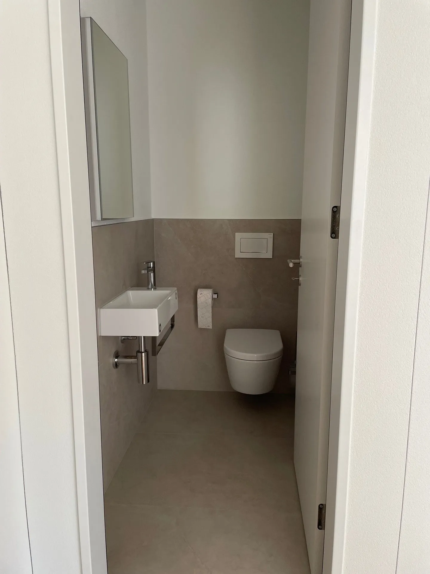 Modern 2.5-room new apartment with balcony - Photo 6 of 6