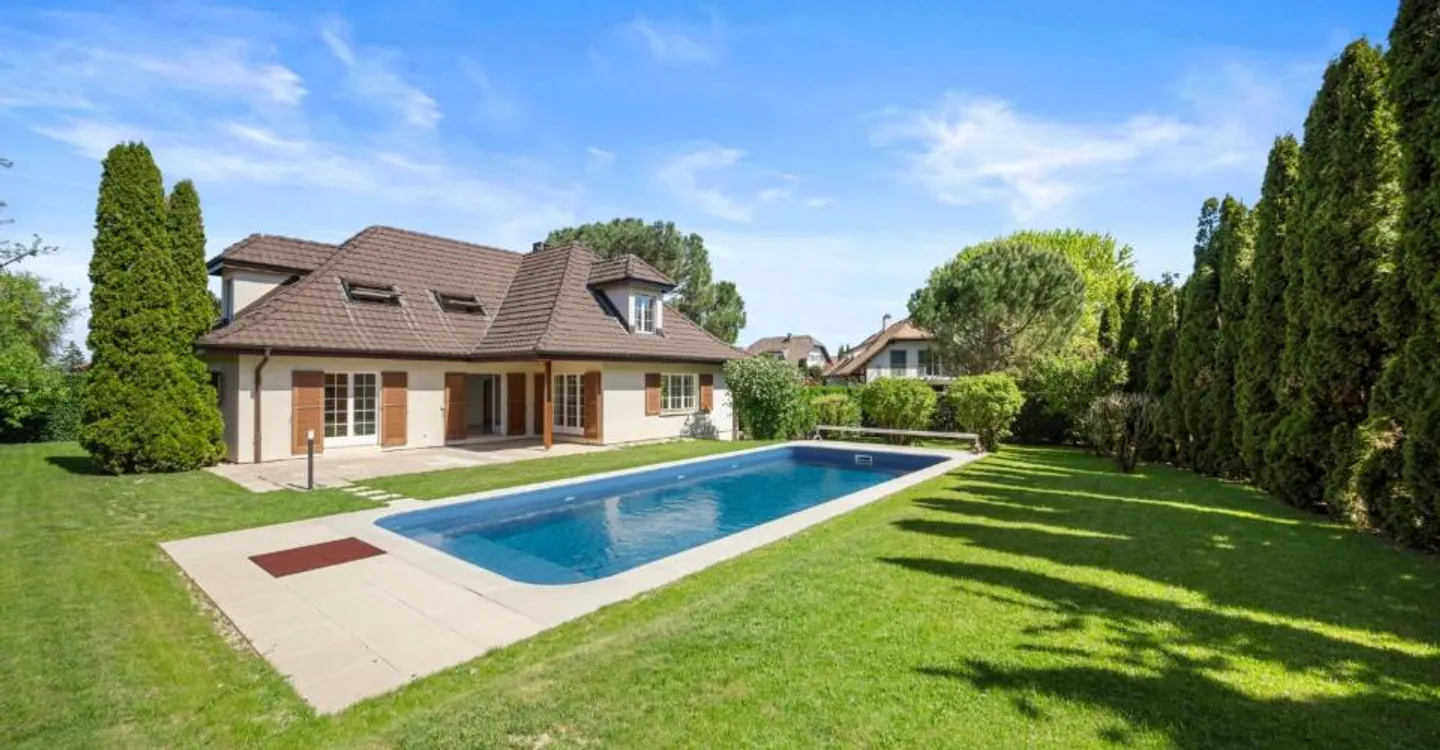 Charming Villa in Commugny - Photo 1 of 13