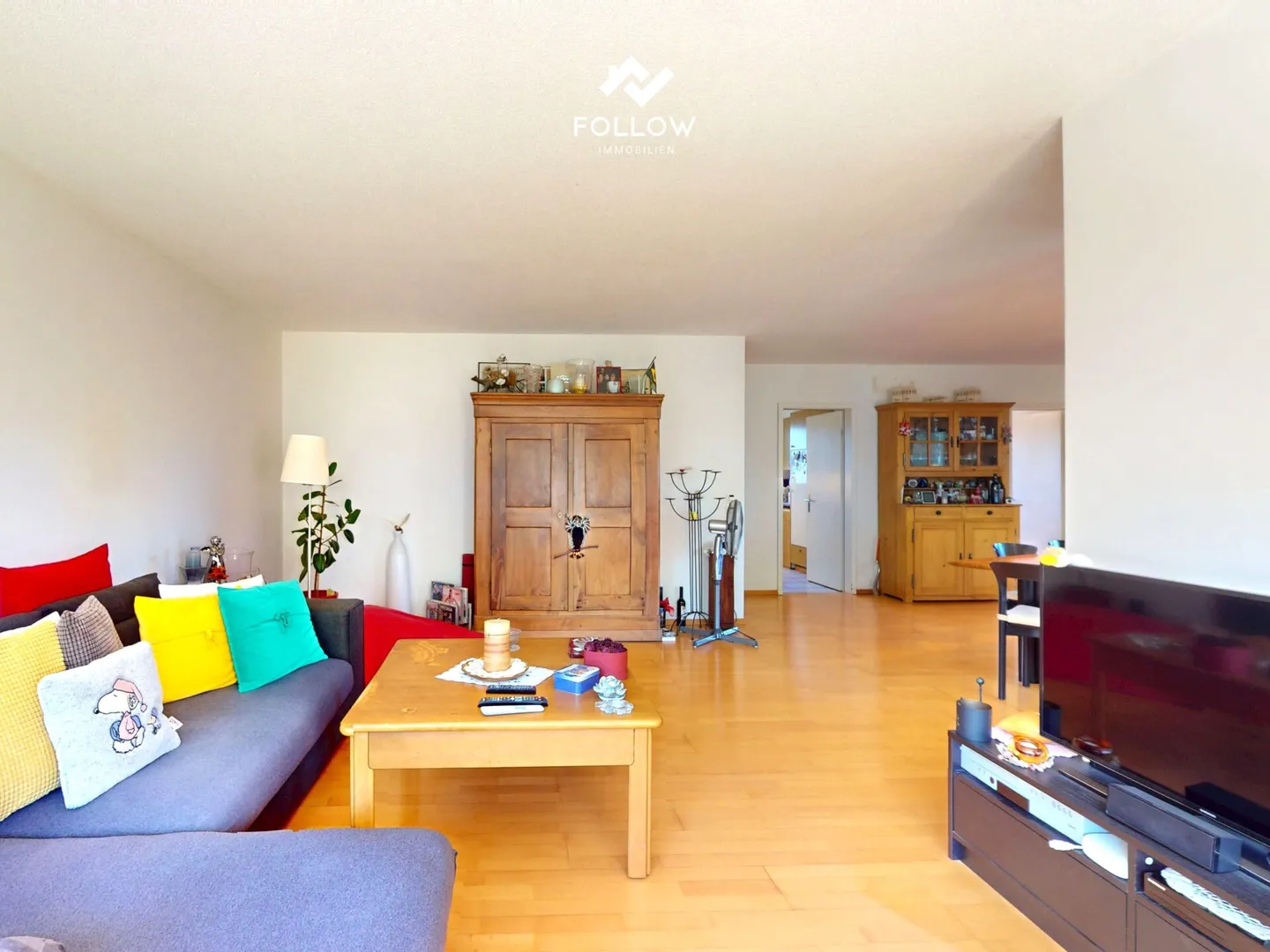 Condominium spacieux et familial de 3,5 pièces avec balcon et place de parking - Photo 4 sur 12