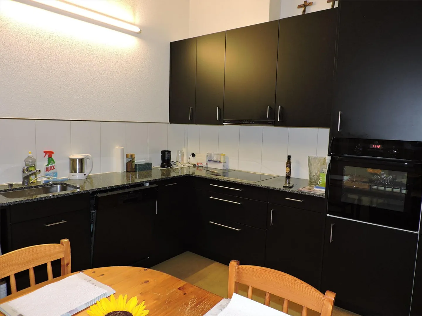 Propriété commerciale avec appartement - Photo 6 sur 9