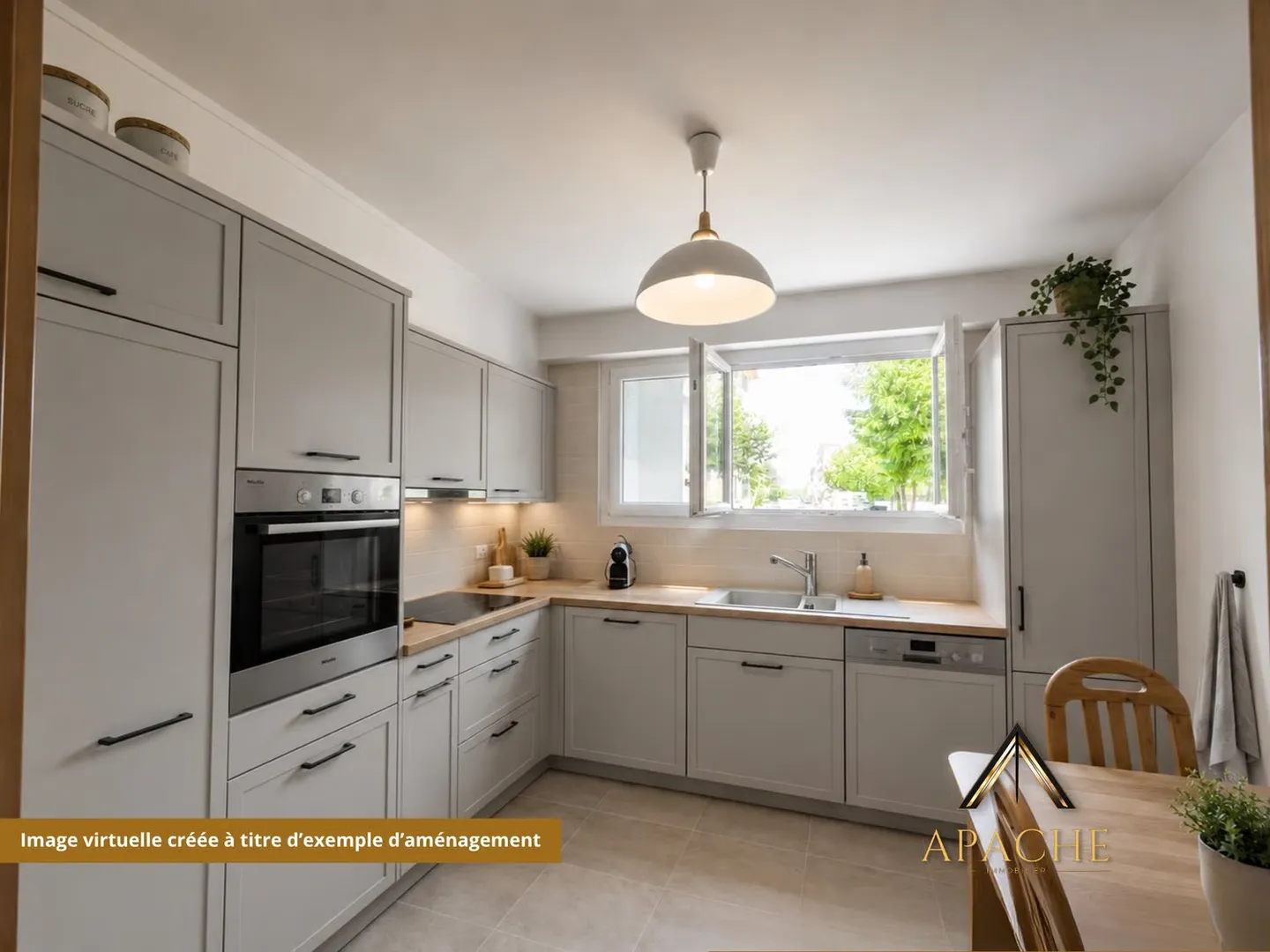 Generous family home, 2 apartments that can be combined and 5 garages - Photo 9 of 20