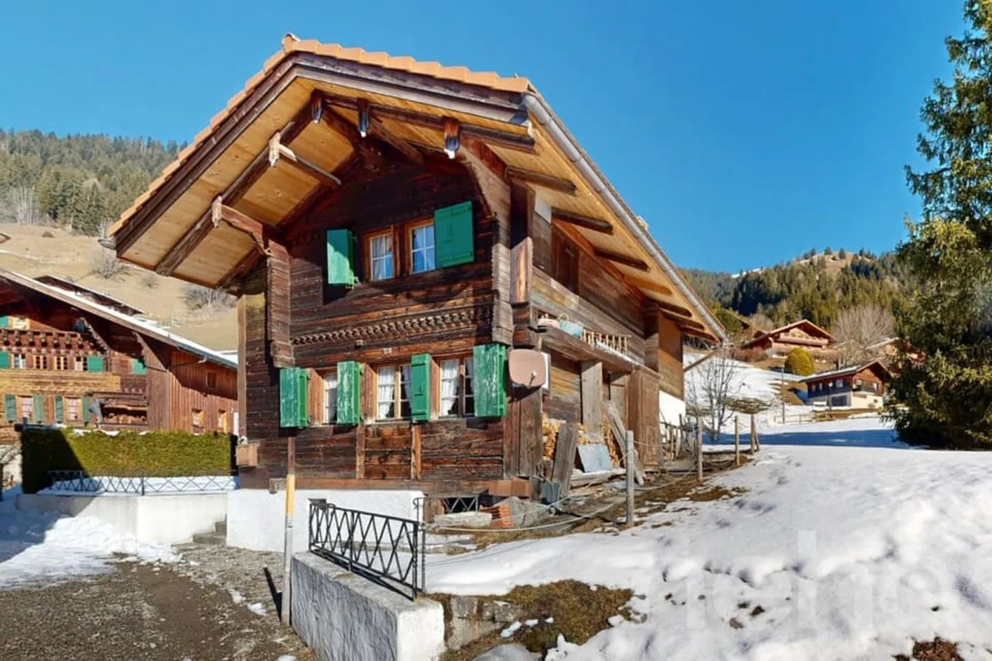 The Attic - Historic Chalet in the Heart of Rougemont - Photo 1 of 12