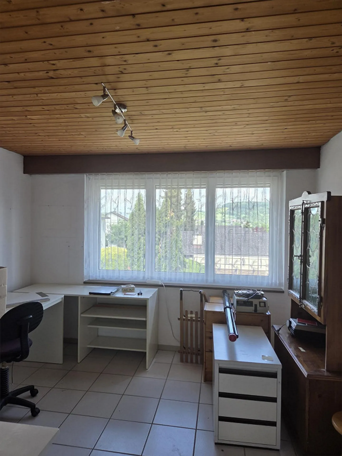 5 ½ Zimmer-Einfamilienhaus an ruhiger und kinderfreundlicher Lage - Photo 11 sur 17