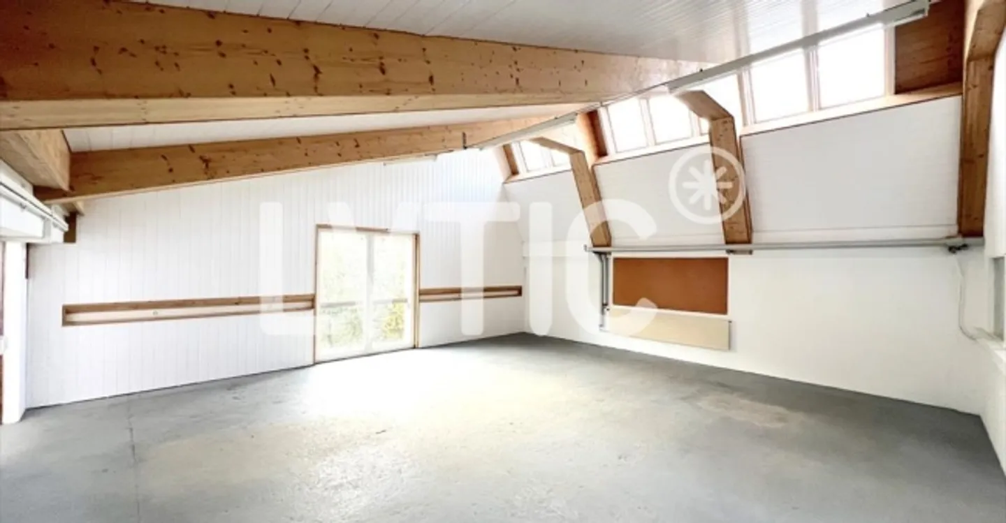 Storage space for rent - Photo 4 of 8