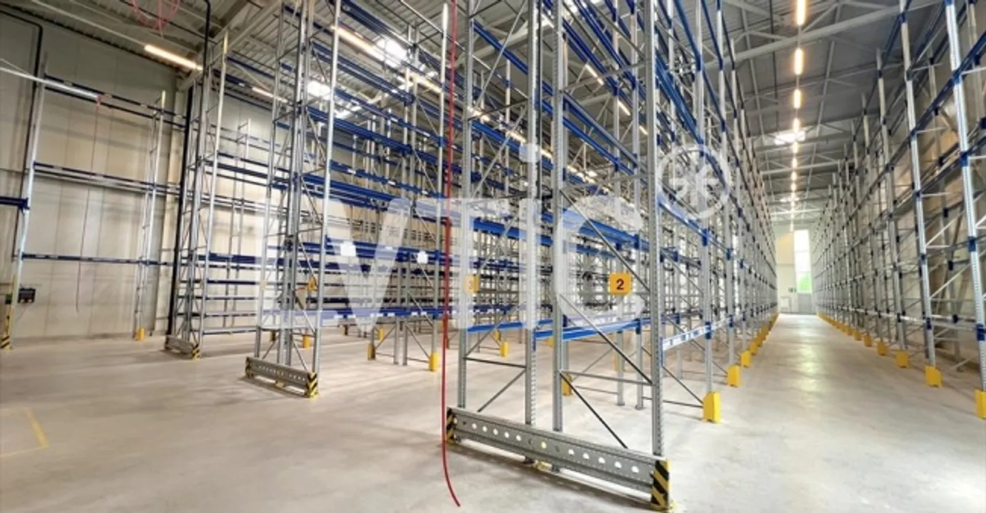 Deposit - Photo 1 of 13