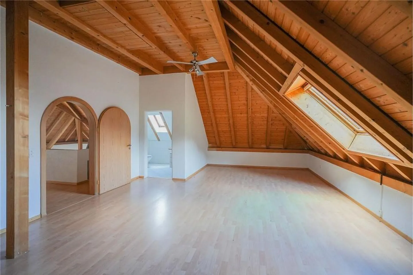 Vivere spazioso su oltre 260 m² - Foto 5 di 13
