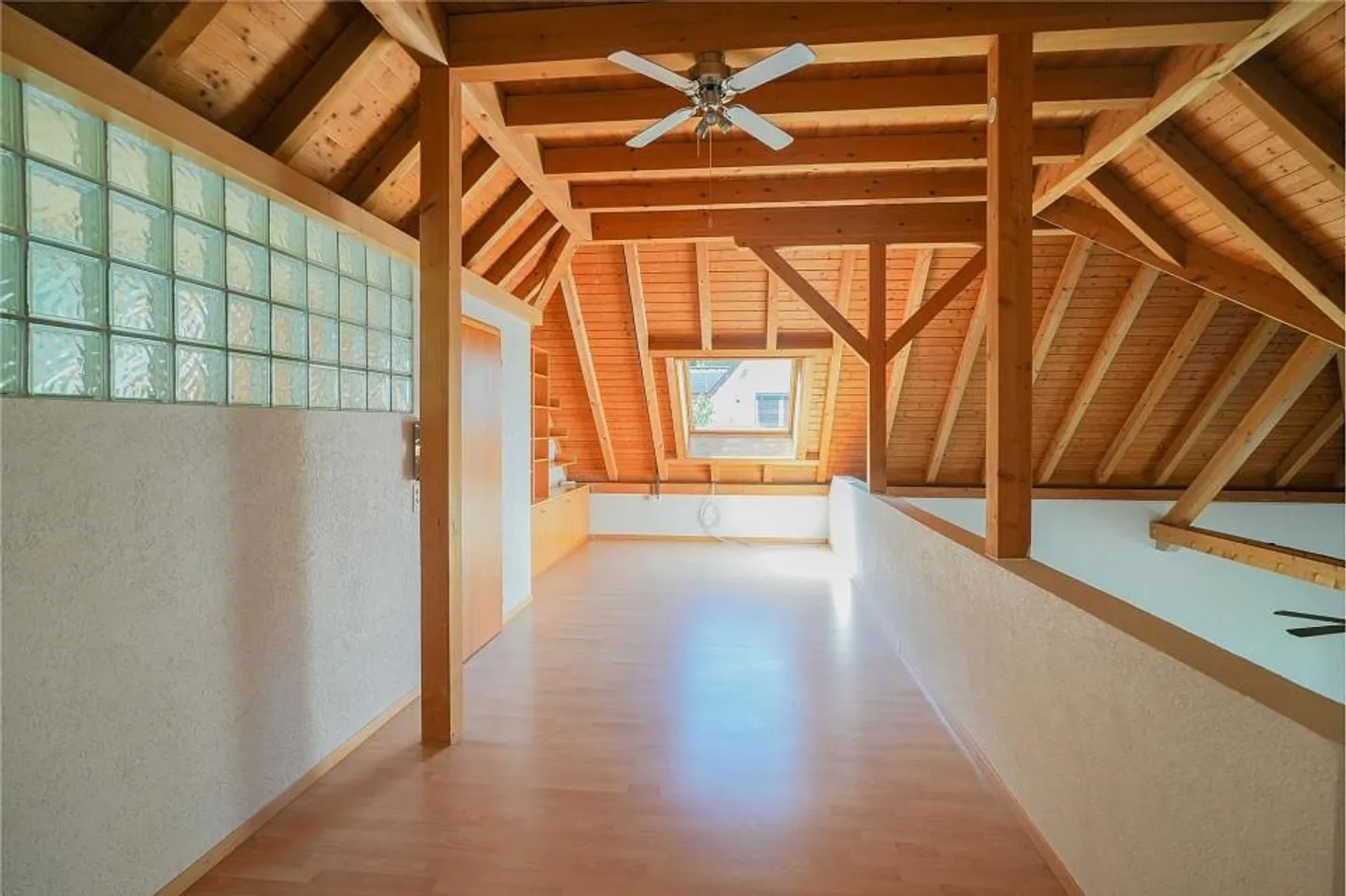 Vivere spazioso su oltre 260 m² - Foto 9 di 13