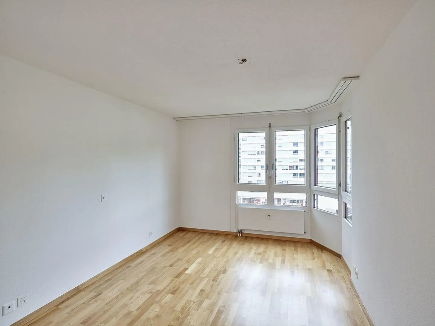 Cozy 2-room apartment in a central location - Photo 6 of 9