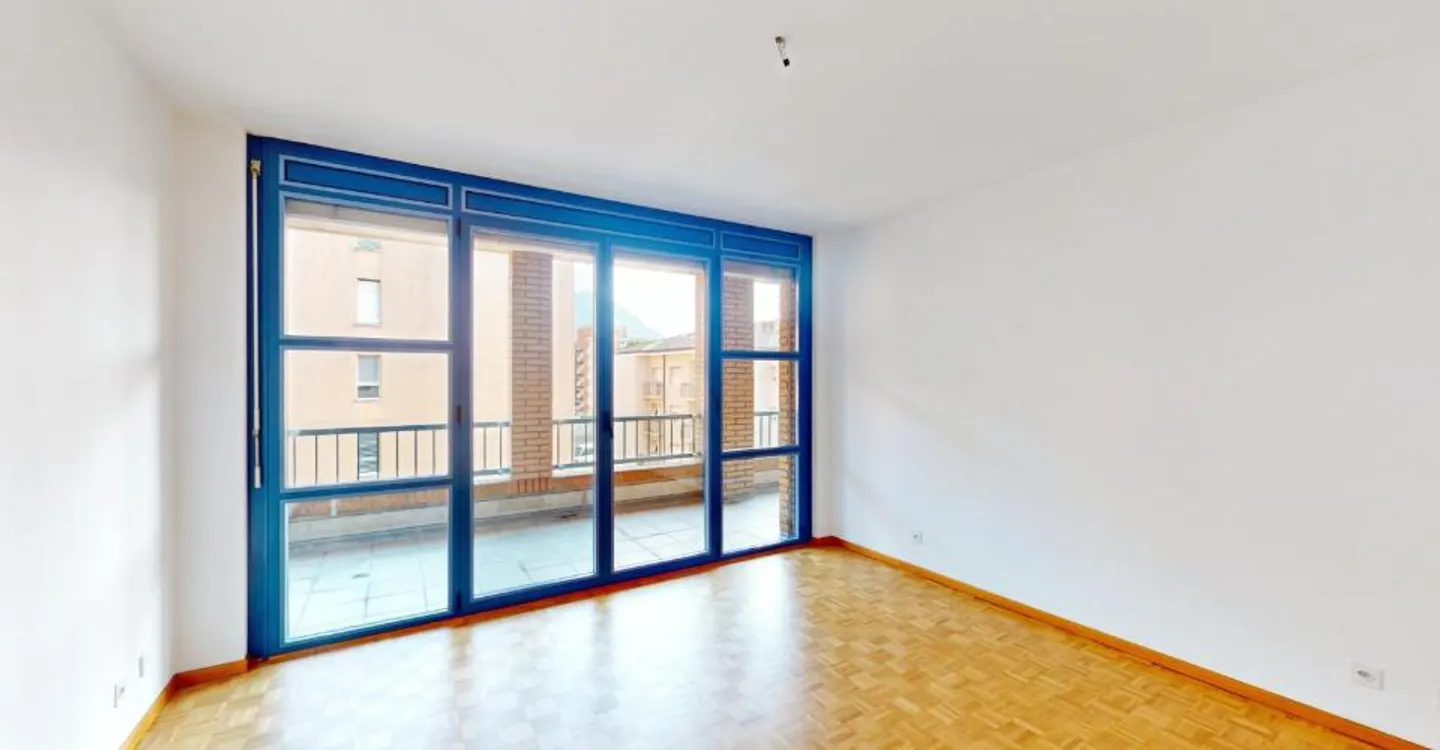 Appartement spacieux à Viganello - Photo 7 sur 8