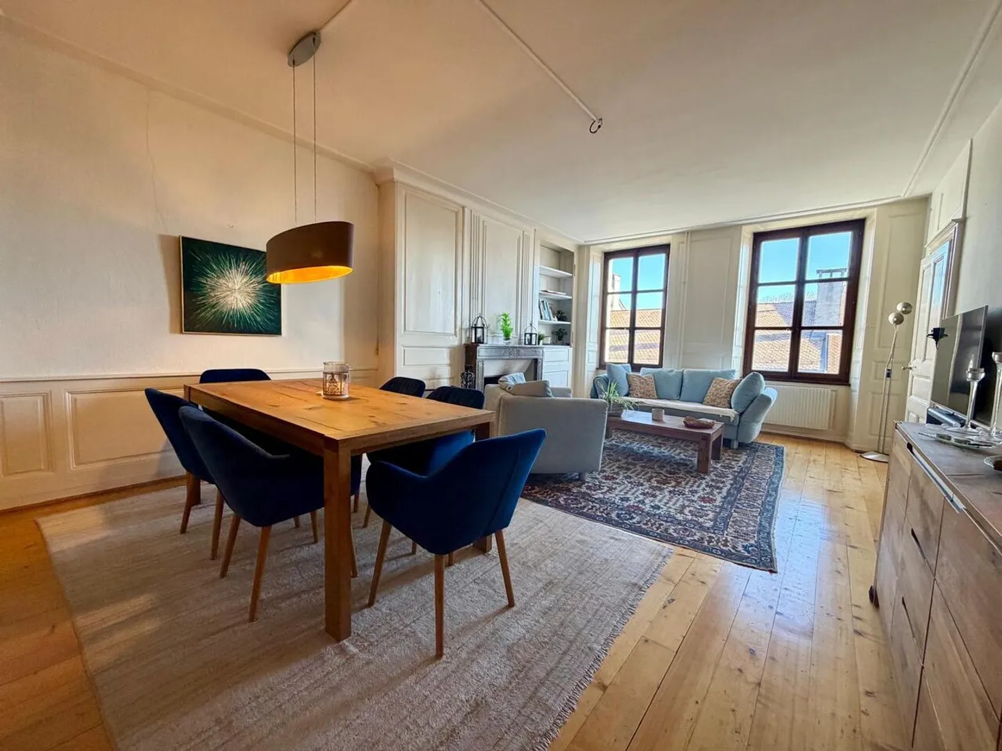 Wunderschöne 3,5 Zimmer mit Kaminen und Charakter - Foto 5 von 12