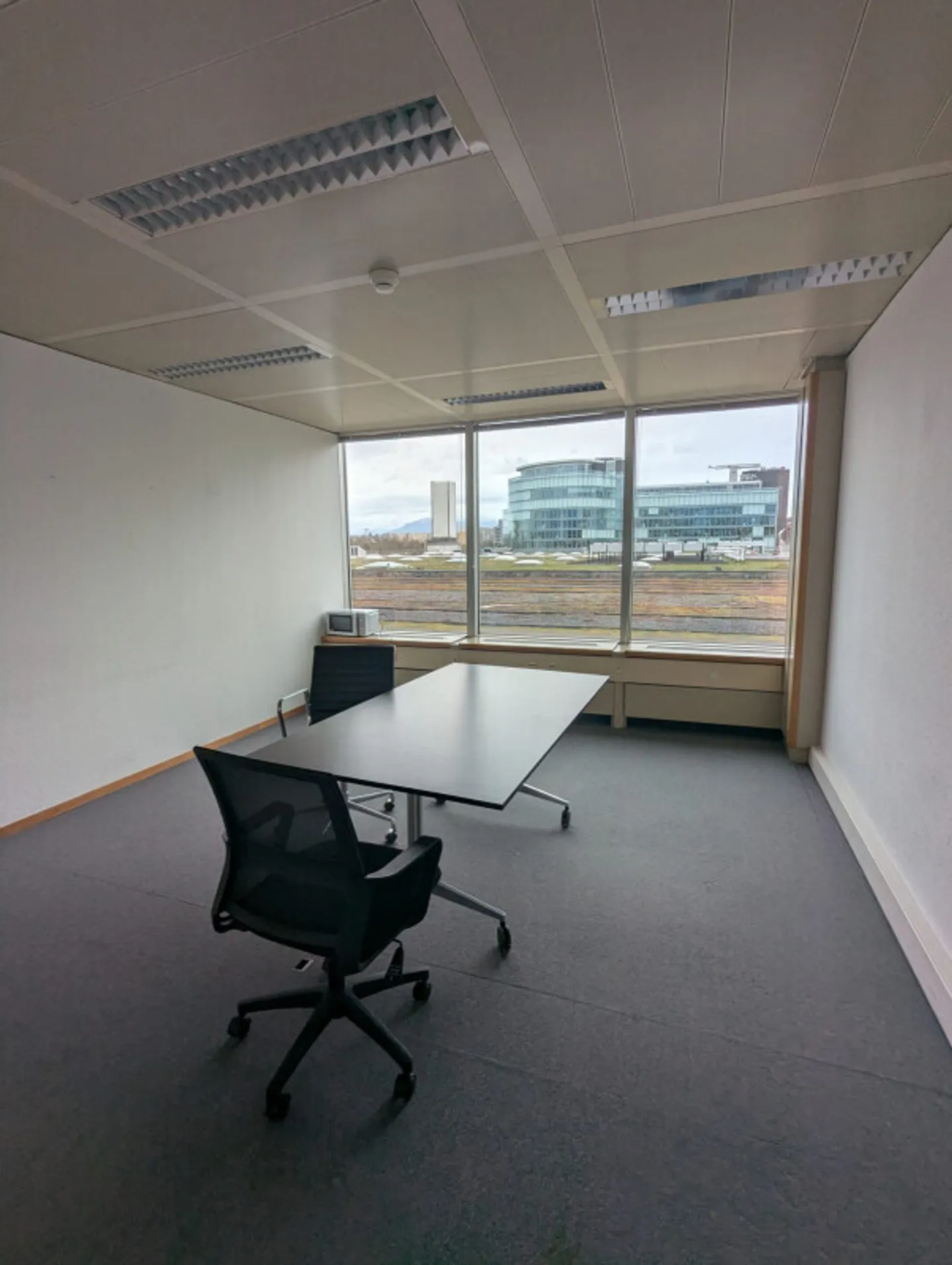 Ufficio luminoso di 23 m² Air Center Blandonnet, Vernier (GE) - Foto 3 di 4