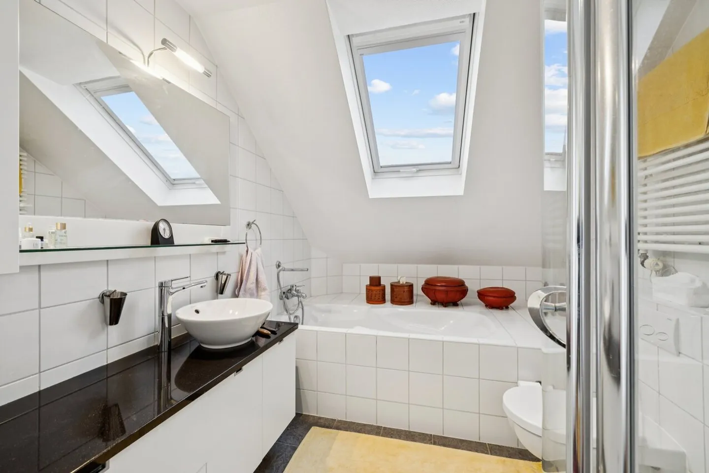 Fascino senza tempo per questa villa individuale - Foto 17 di 17