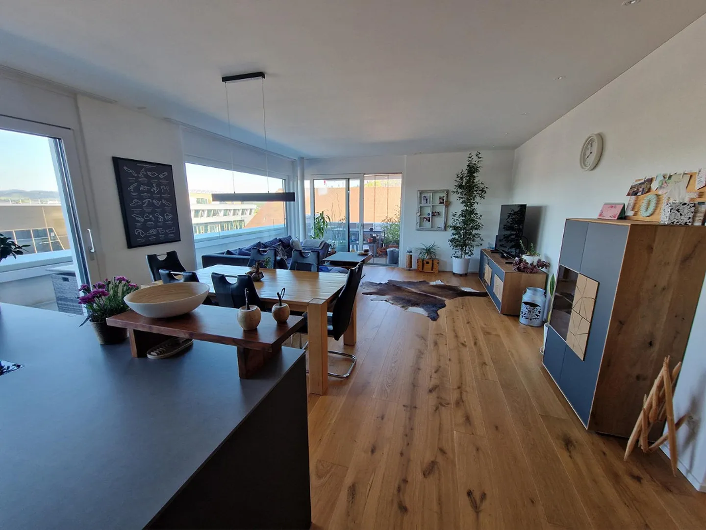 Your dream home in Zuzwil - Photo 2 of 11