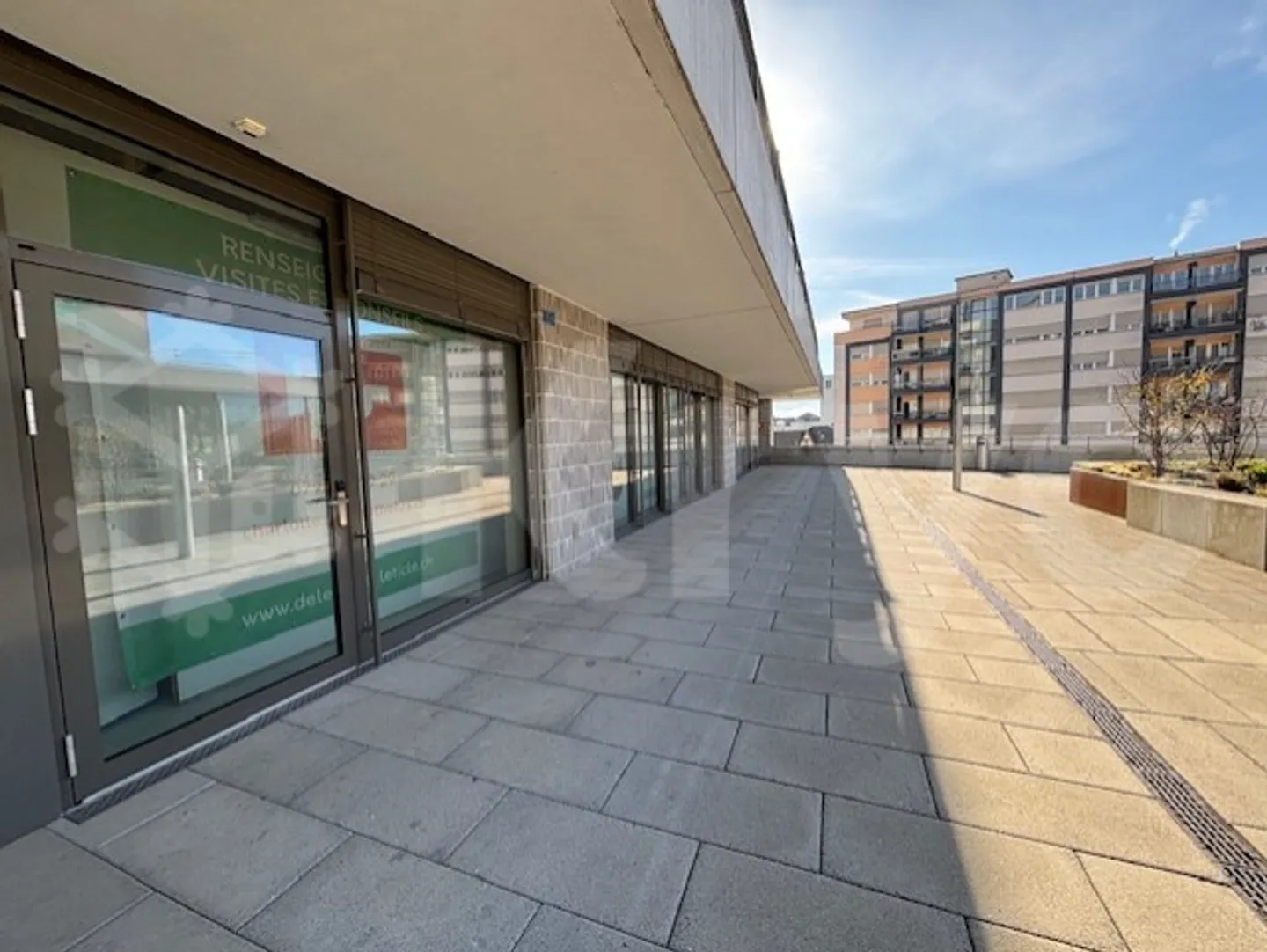 Delémont, commercial space to be fitted out 335 m2 in the city center - Photo 6 of 7