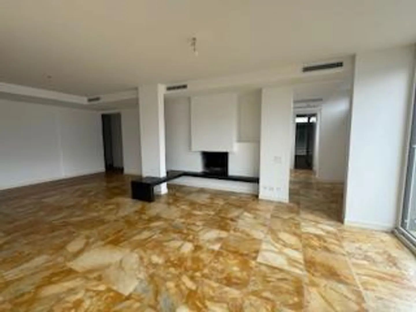 Attico in vendita - Foto 2 di 9