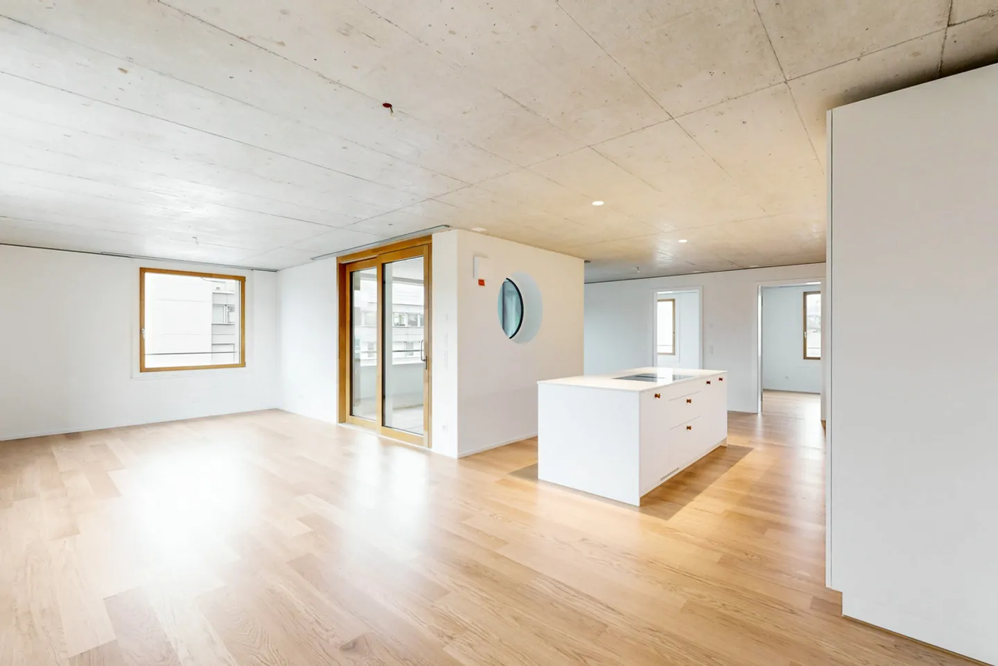 Stilvolles Apartment Nähe Stadt - Foto 3 von 11