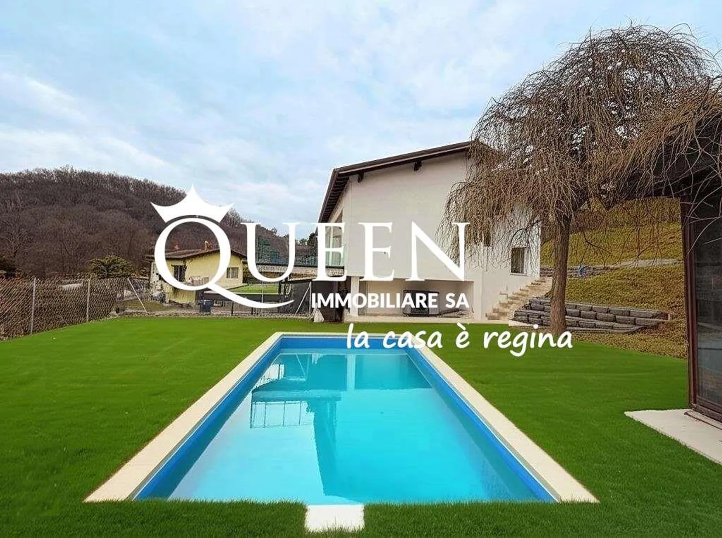 Carabbia: Villa con 6,5 camere, giardino e piscina - Foto 8 di 13