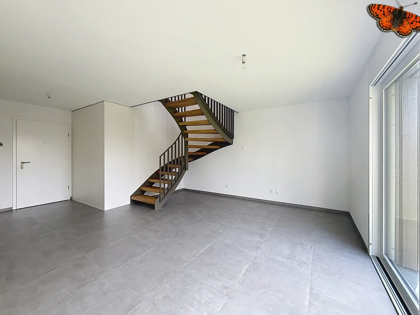 2½ IN DUPLEX - Nuovo e Tranquillo - Foto 4 di 10