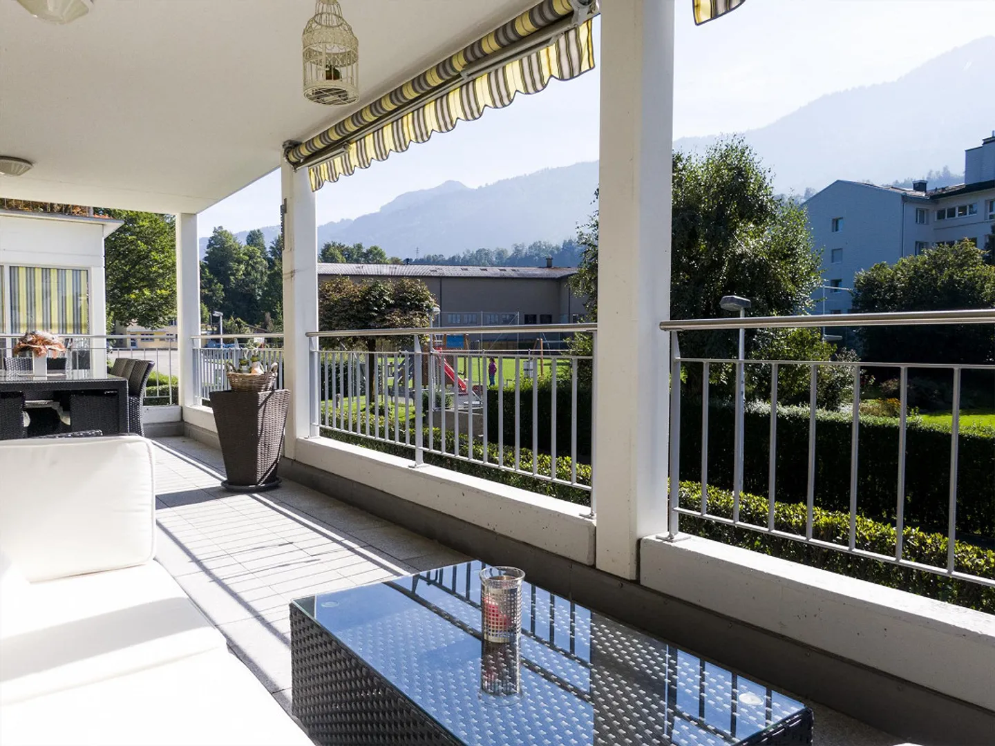 Appartamento elegante con terrazza - Foto 1 di 14