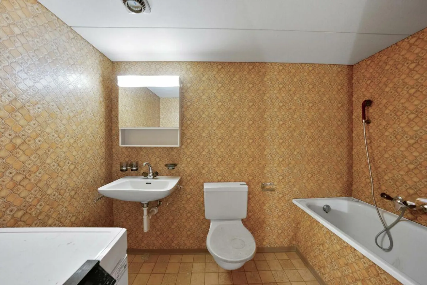 Row House - Photo 8 of 10