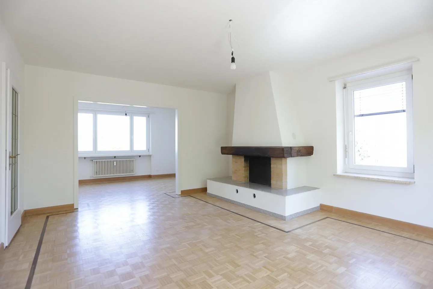 Renovierte Wohnung mit Balkonen - Foto 1 von 10