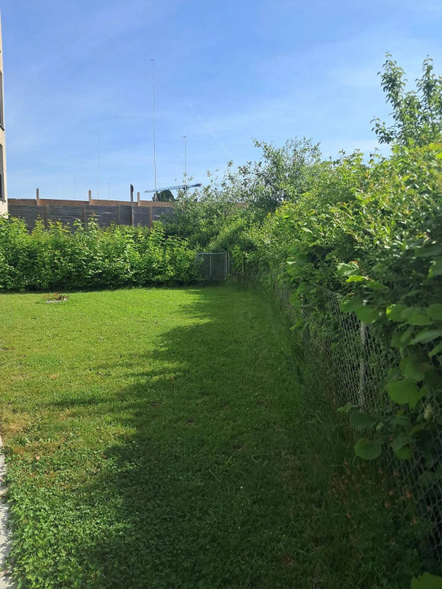 Furnished apartment with garden and terrace + Parking - Photo 10 of 18