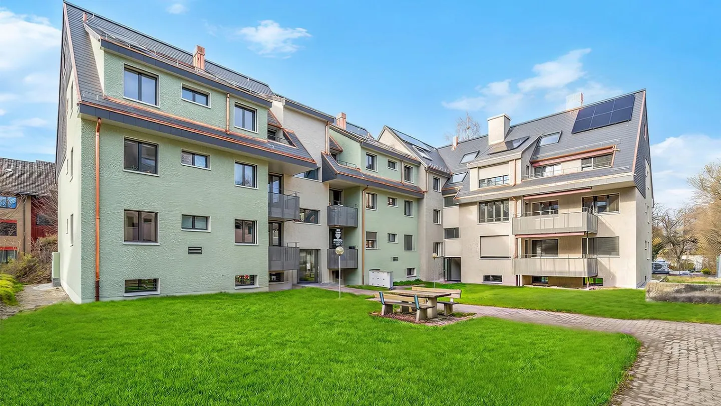 RENT WITHOUT DEPOSIT - New attic apartment, living close to the city in green surroundings! - Photo 1 of 7