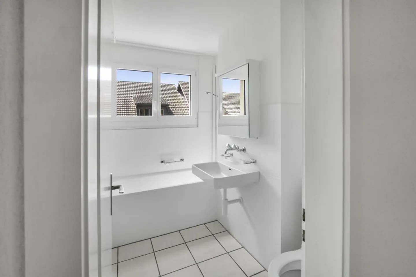 Teilsanierte 5.5-Zimmer-Galeriewohnung an ruhiger Lage - Foto 8 von 12