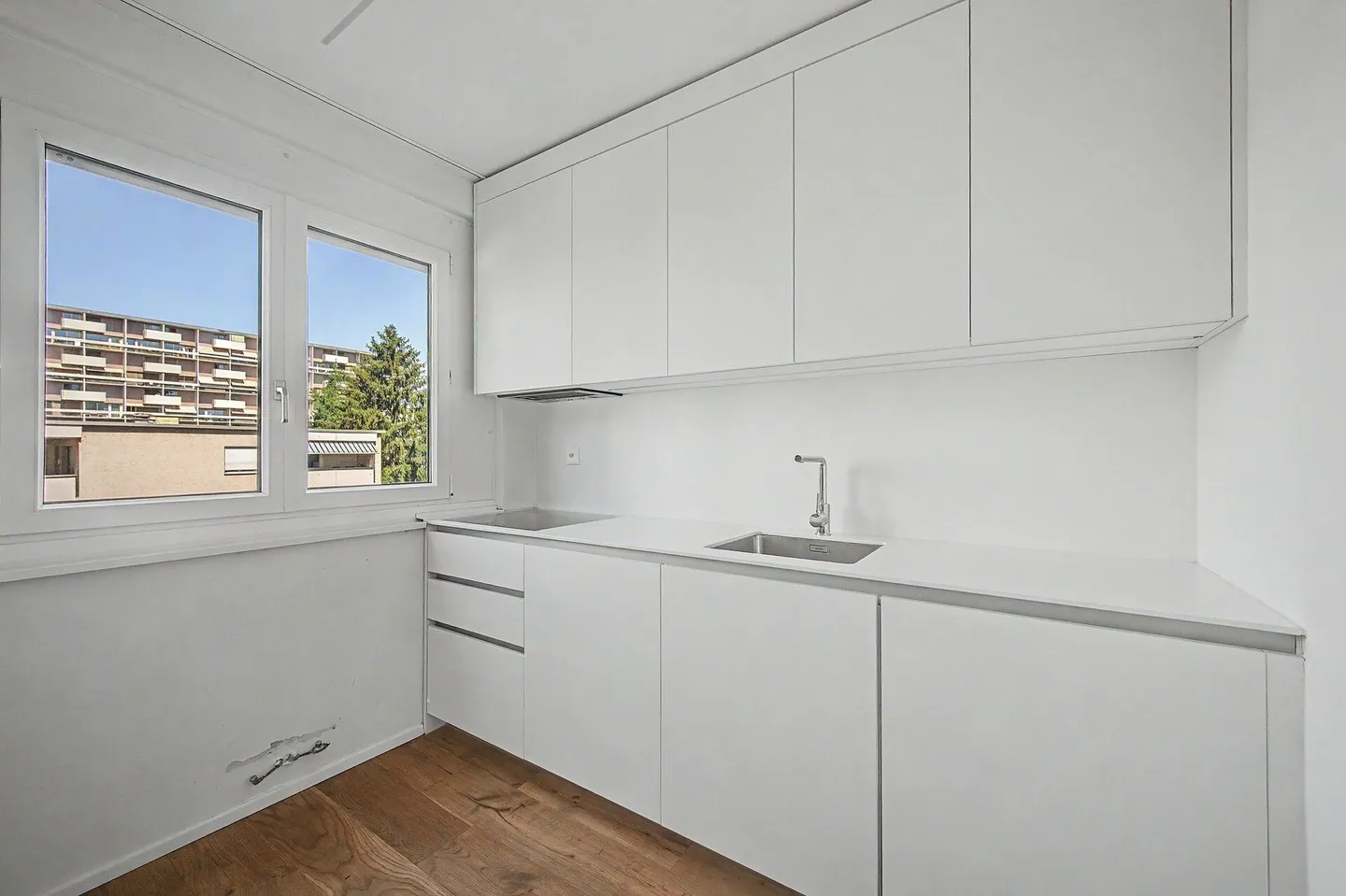 Completely modernized - live centrally and enjoy life! - Photo 4 of 15