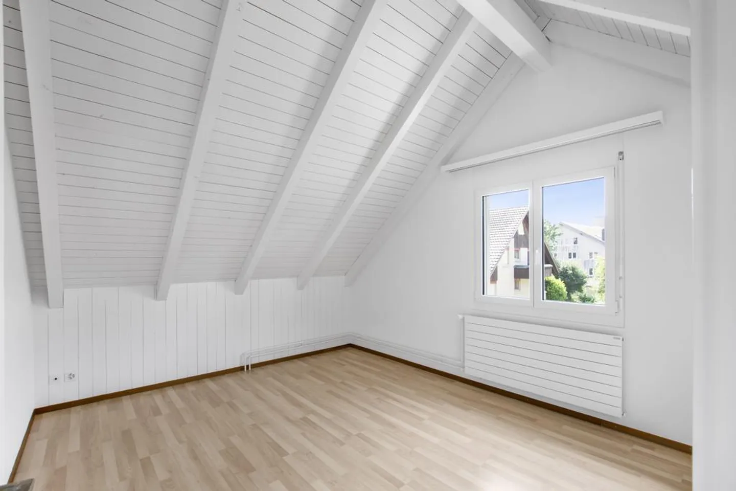 Teilsanierte 5.5-Zimmer-Galeriewohnung an ruhiger Lage - Foto 11 von 12