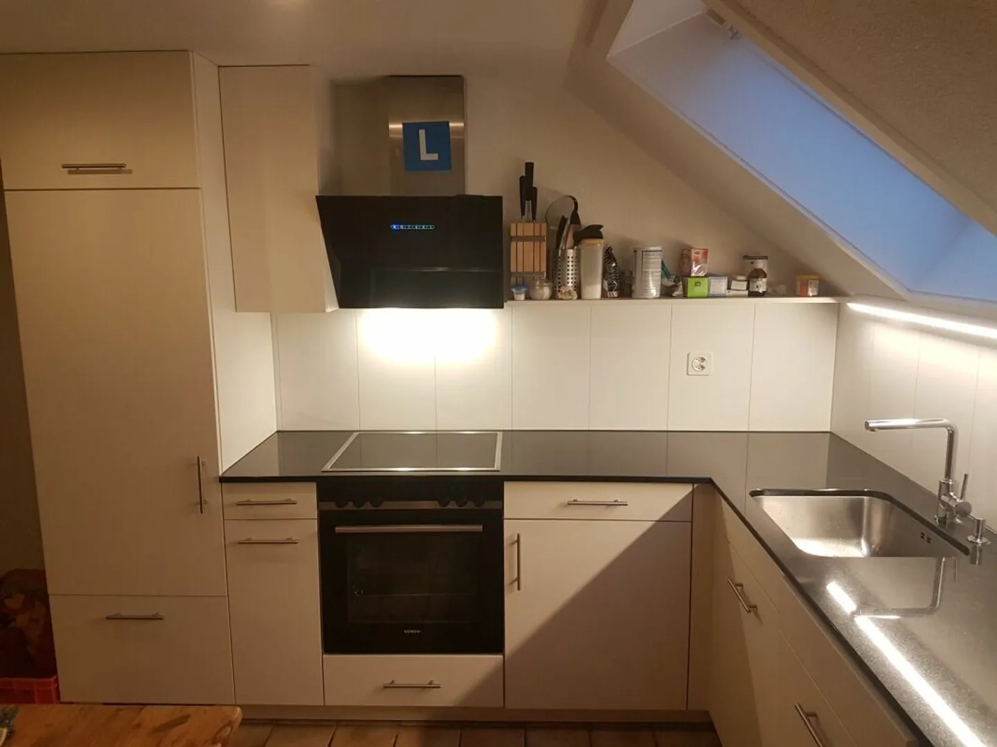 zentrale 2.5 Zimmer - Wohnung - im 2. OG - Photo 3 of 6