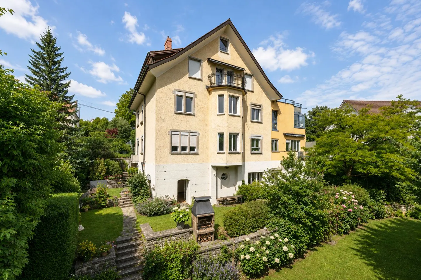 Nature-oriented living at Zürichberg - Photo 1 of 7