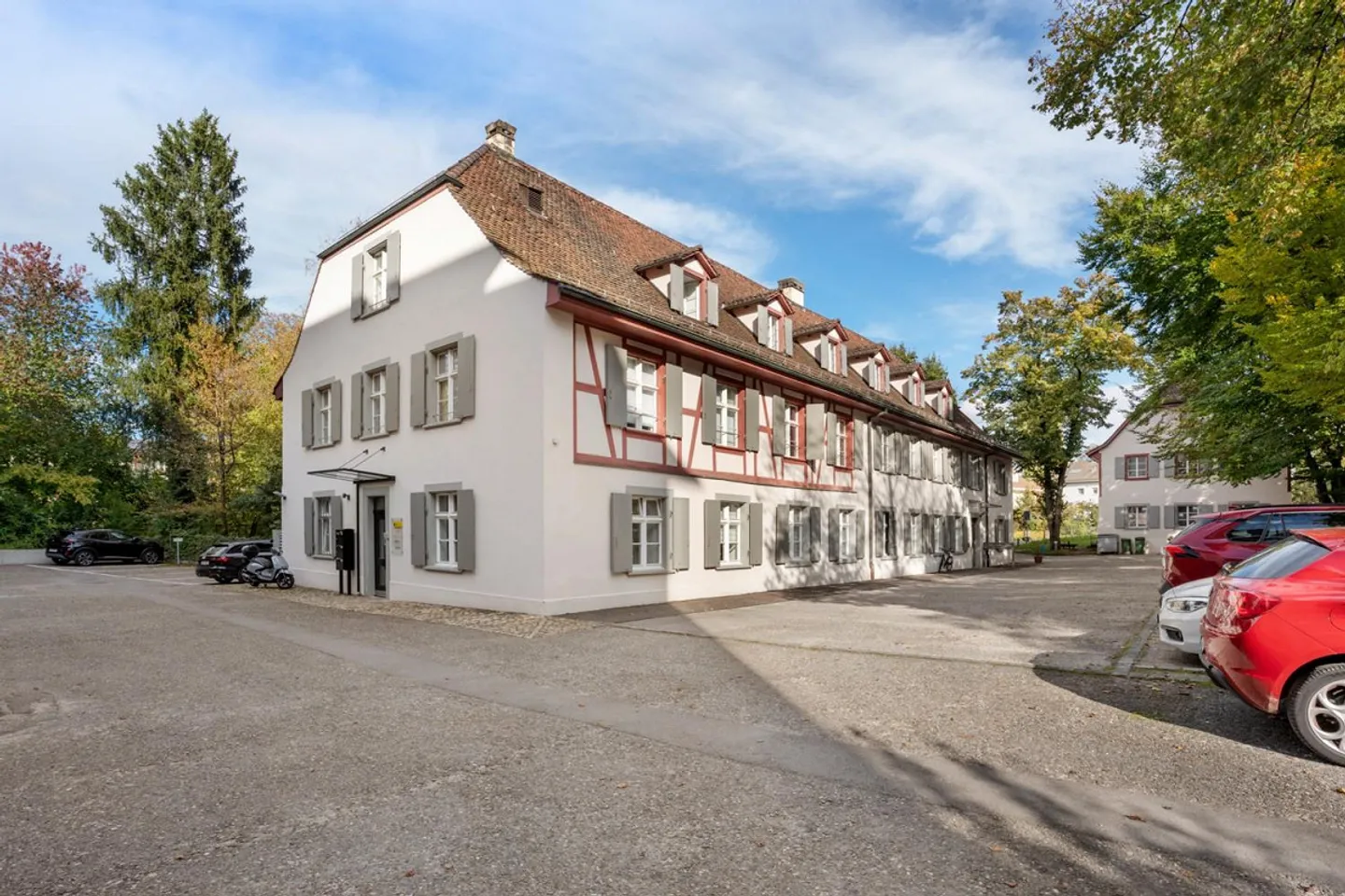 Aussenparkplatz in Binningen - Foto 1 von 1