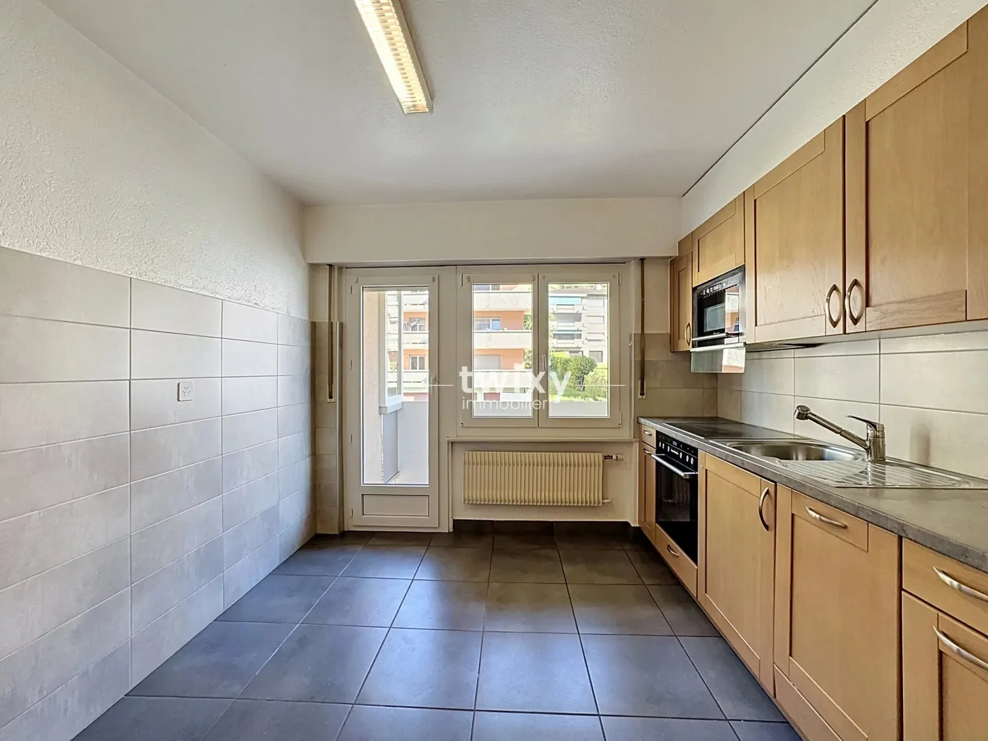 Sunny Apartment in Sierre - Photo 4 of 8